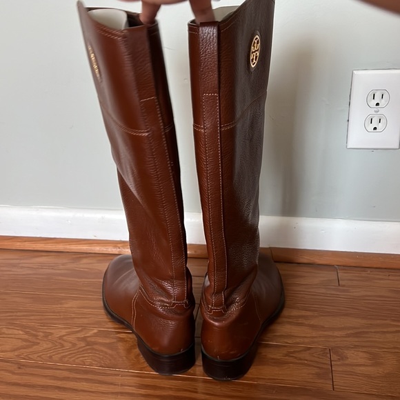 Tory Burch riding boot size 9.5 - Picture 4 of 4